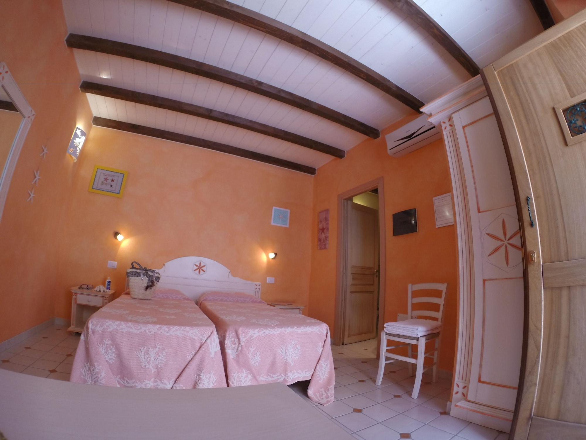Olbia Domus Inn מראה חיצוני תמונה