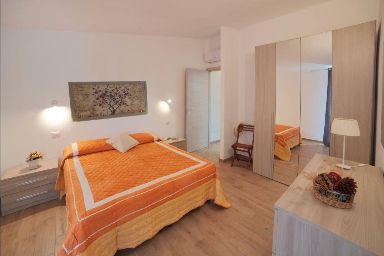 Olbia Domus Inn מראה חיצוני תמונה
