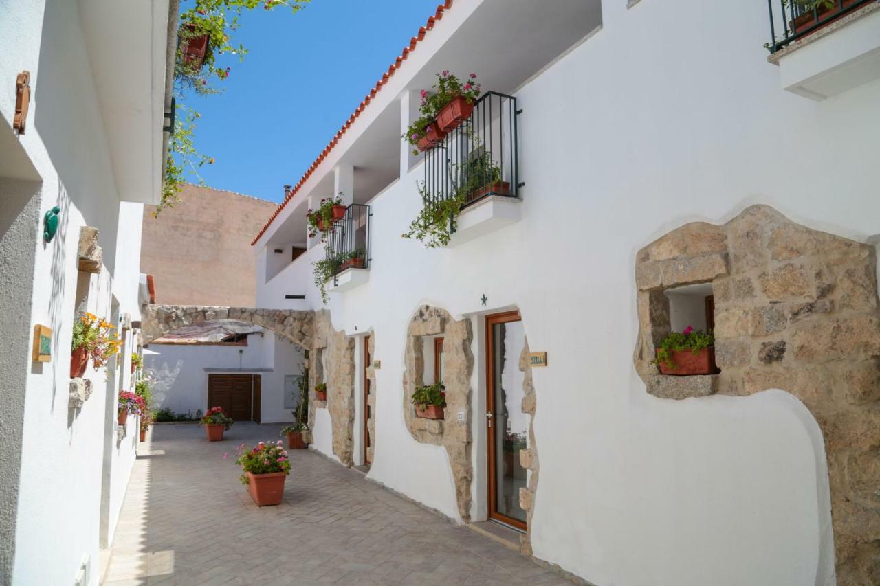 Olbia Domus Inn מראה חיצוני תמונה
