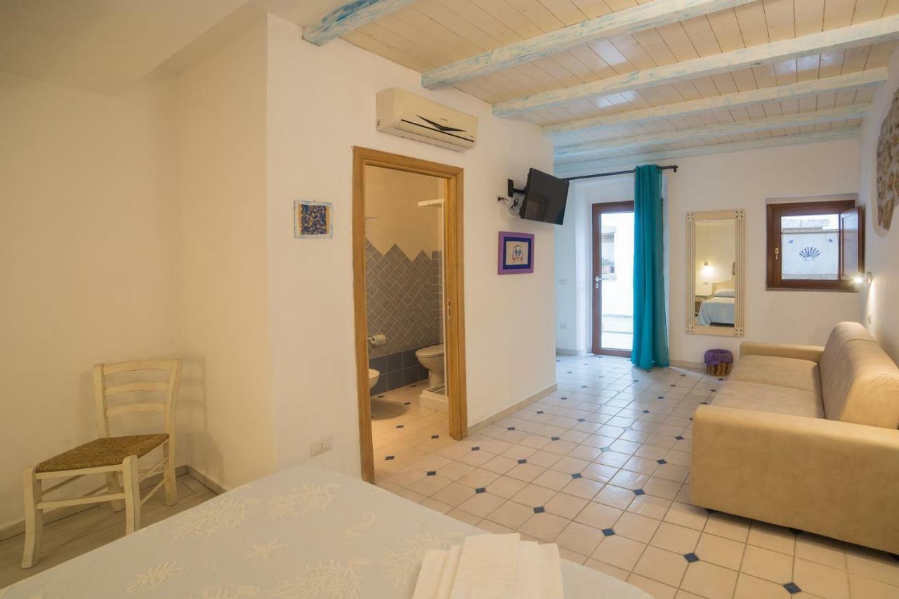 Olbia Domus Inn מראה חיצוני תמונה