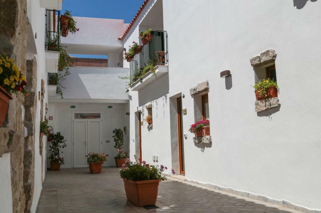 Olbia Domus Inn מראה חיצוני תמונה